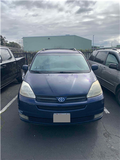 2004 Toyota Sienna